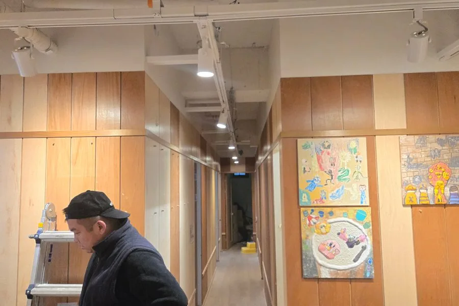 경기도 화성시 미술학원 인테리어 철거 실제 사례 사진 · 협력 파트너 제공